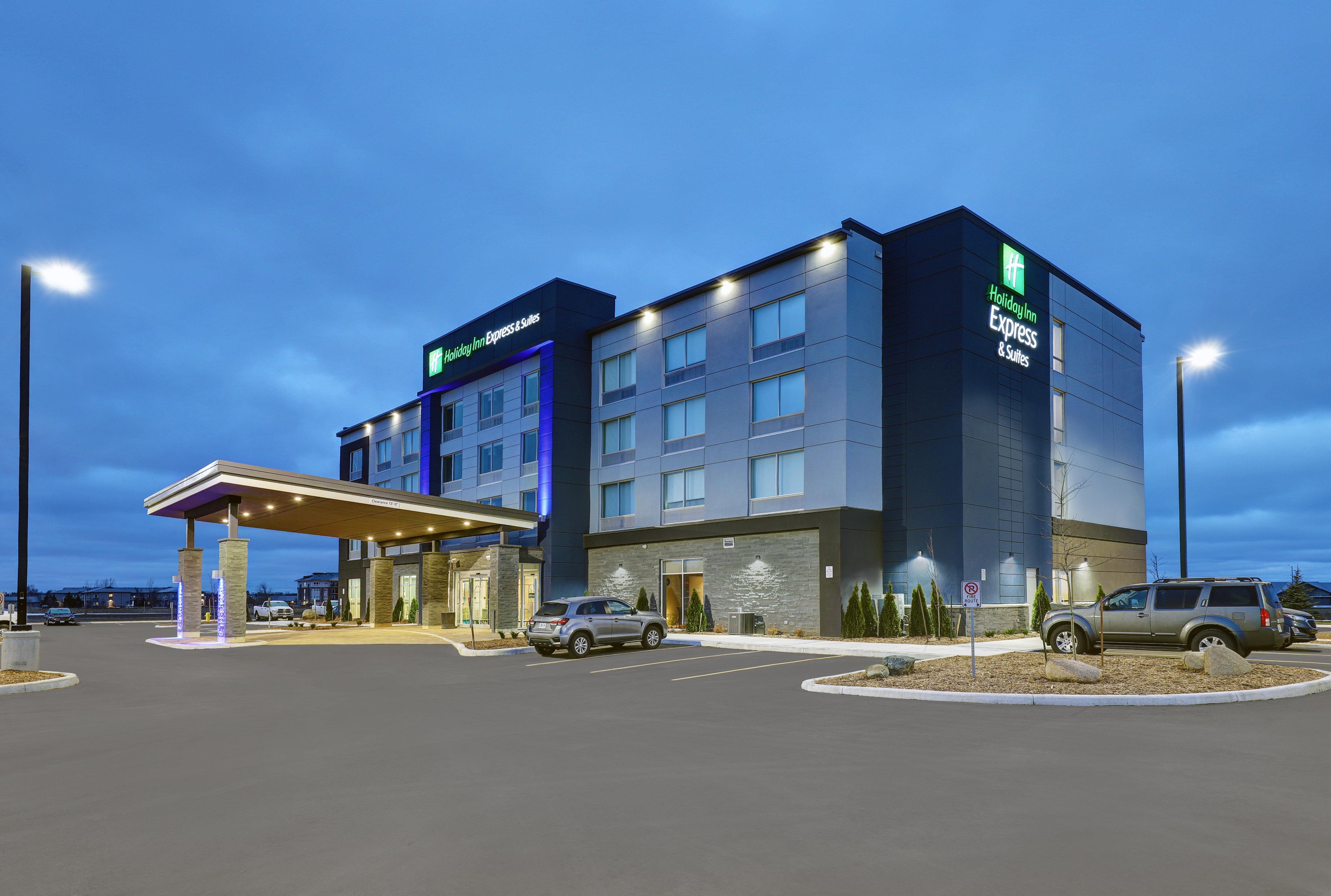Holiday Inn Express & Suites - Port Elgin Bagian luar foto