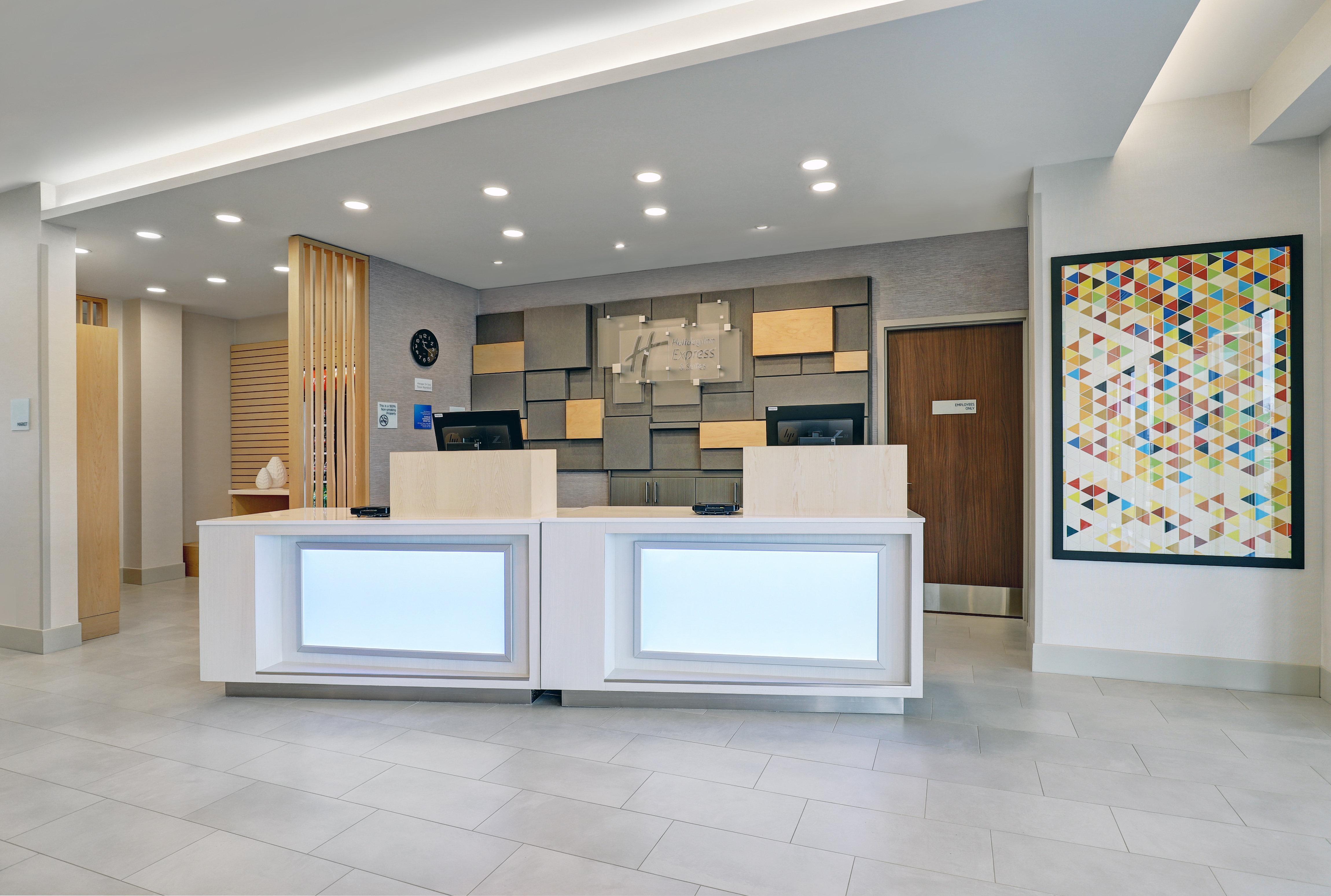 Holiday Inn Express & Suites - Port Elgin Bagian luar foto